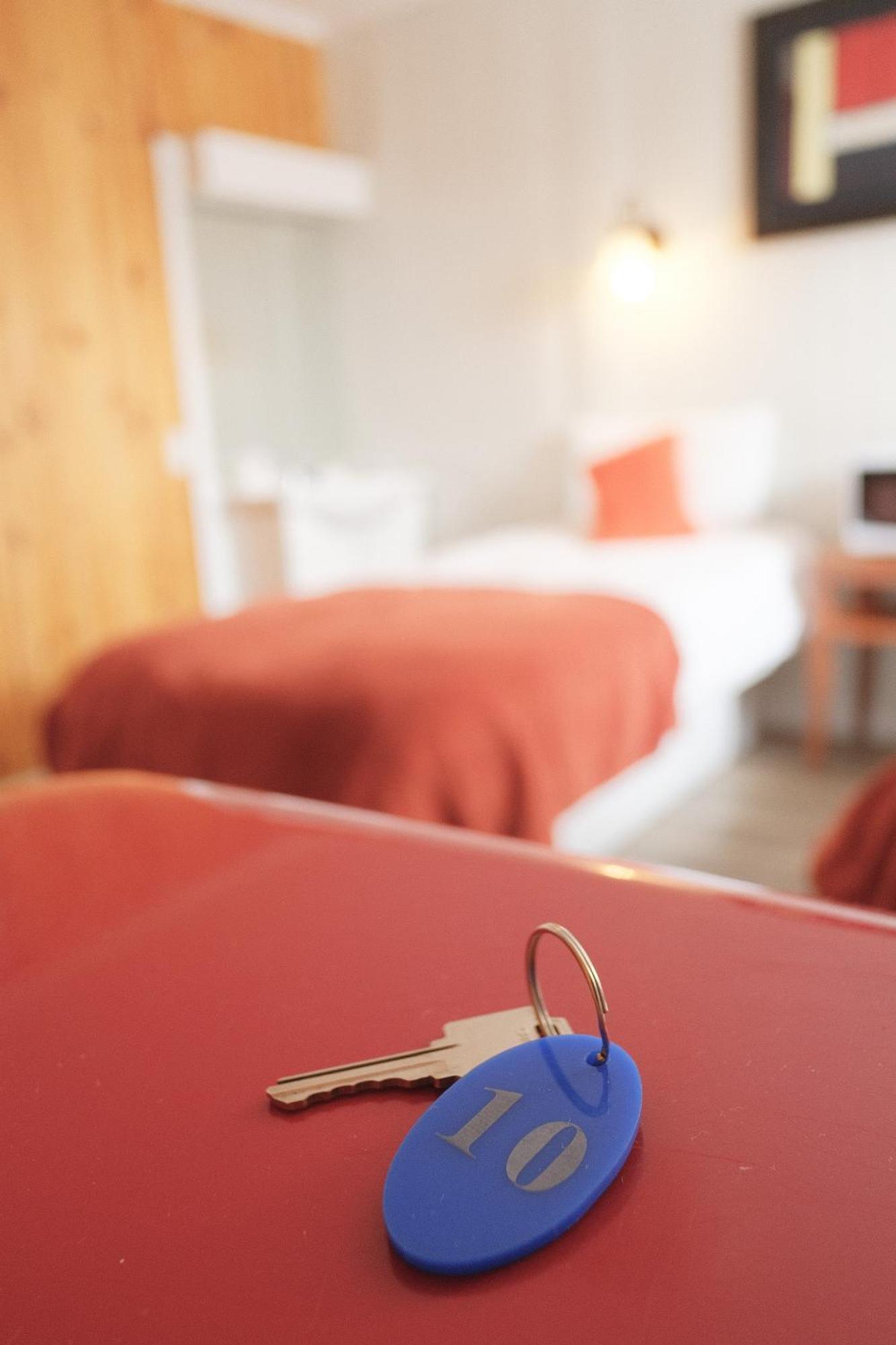 Auberge du sportif Saint-Tite-des-Caps Extérieur photo