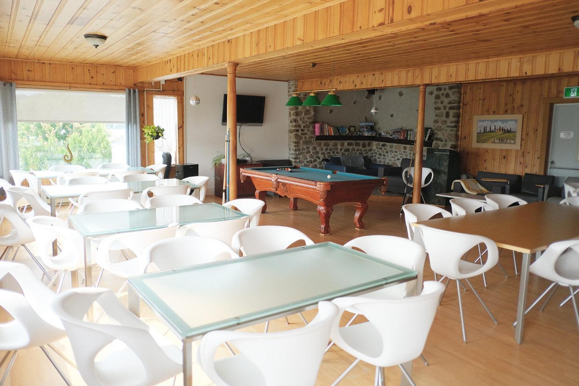 Auberge du sportif Saint-Tite-des-Caps Extérieur photo